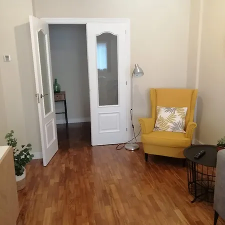 Zona Centro Con Plaza De Garaje Vut3983as * Gijón