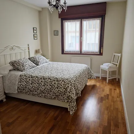 Zona Centro Con Plaza De Garaje Vut3983as Apartamento Gijón